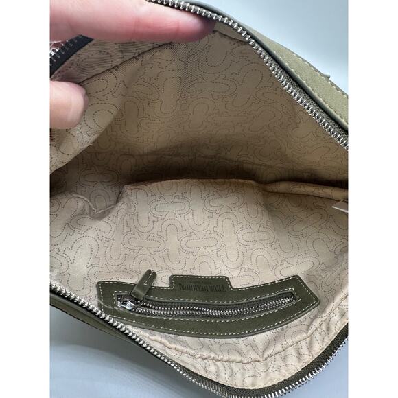 True Religion Hobo Crossbody W/ Adjustable Logo Strap Zip Top Olive Green Boho - Picture 5 of 9